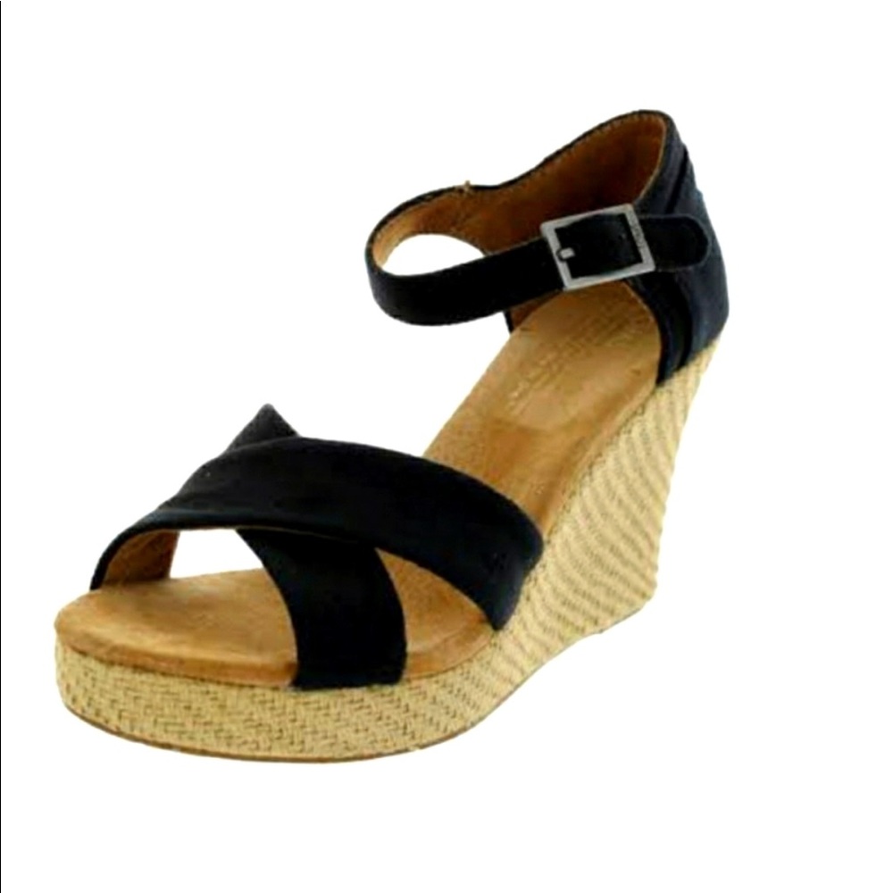 Tom’s Black Strappy Canvas Wedges
